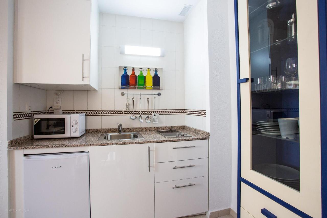 Apartamentos Los Cantaros El Puerto de Santa María Extérieur photo